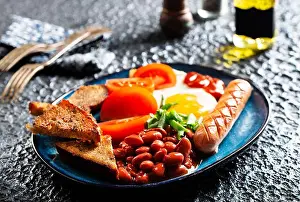 Breakfast Prints: English breakfast with sausage, eggs and beans