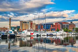 Erie, Pennsylvania, USA downtown cityscape on the lake in the morning