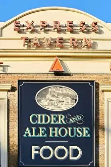 Express Tavern