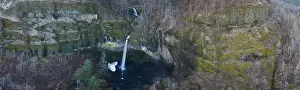 The exquisite Elowah Falls is located on the Oregon side of the Columbia River Gorge. This scenic waterfall is just about 30 miles east of Portland