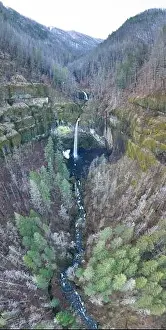 The exquisite Elowah Falls is located on the Oregon side of the Columbia River Gorge. This scenic waterfall is just about 30 miles east of Portland