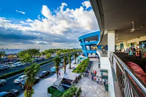 Manila Prints: The exterior of the Mall of Asia and Seaside Boulevard