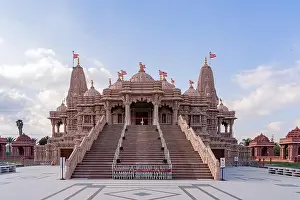 Exterior view of the famous BAPS Shri Swaminarayan Mandir at Chino, California