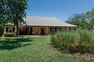Homestead Prints: External view of Elizabeth Farm