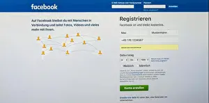 Screenshot Prints: Facebook, social network, homepage with login mask, logo, internet, screenshot, Germany