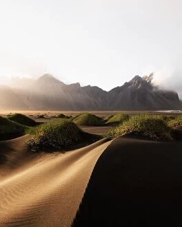 Images Dated 15th June 2016: Famous Stokksnes mountains on Vestrahorn cape