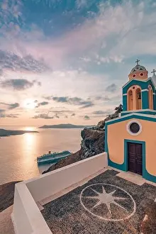 Fantastic evening view of Santorini island. Picturesque spring sunset on famous view resort Fira, Greece, Europe. Traveling concept background. Sunset
