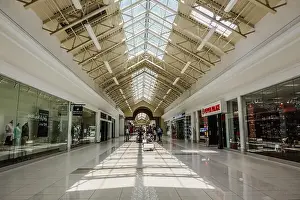 Fashion Outlets of Niagara Falls USA is a contemporary shopping mall with outlet stores from well-known retailers