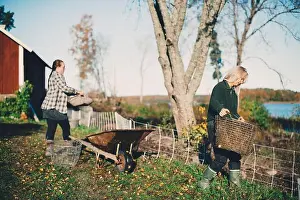 Simple Living Prints: Female farmers working at organic farm