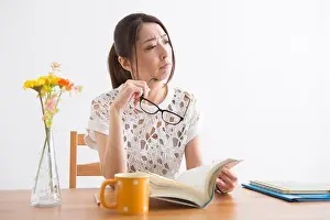 Worry Prints: Female studying