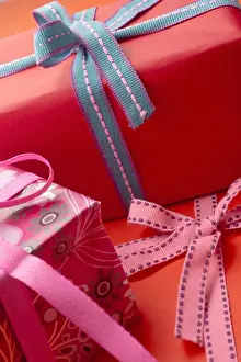 Photoalto Prints: Festively wrapped gifts