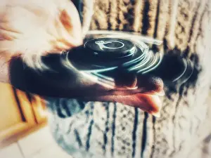 Spinning Prints: Fidget spinner, spinning