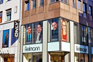 Chain Store Prints: Fielmann store on the shopping street Schadowstraße in Düsseldorf/Germany