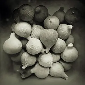 Amount if figs fruit