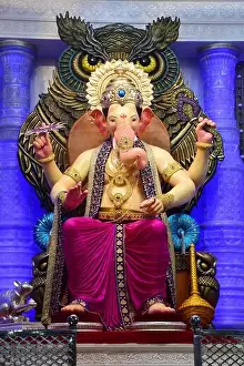 Headed Prints: First look Lalbaugcha Raja idol elephant headed god Ganesh photo shoot Lalbaugcha Raja Sarvajanik Ganeshotsav Mandal