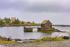 Huts Prints: Fishing Shack in harbor - themes