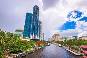 Images Dated 14th July 2017: Fort Lauderdale, Florida, USA cityscape at the Riverwalk