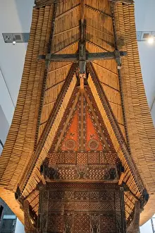 Ethnology Prints: In the foyer of the Rautenstrauch-Joest Museum stands a traditional Toraja rice granary from Indonesia