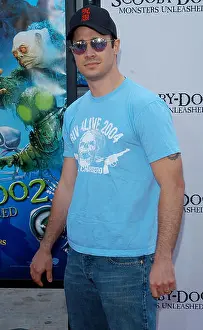 Topix Prints: Freddie Prinze jr arriving at the premiere of Scooby-Doo 2 at the Chinese theatre in los Angeles