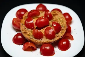 Desktop Prints: Fresella with cherry tomatoes, oregano