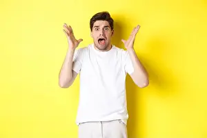Advertise Prints: Frustrated and shocked guy panicking