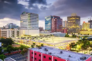 Ft. Lauderdale, Florida, USA downtown cityscape at dusk