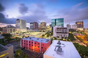 Ft. Lauderdale, Florida, USA downtown cityscape at dusk