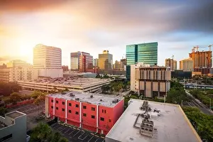 Ft. Lauderdale, Florida, USA downtown cityscape at dusk