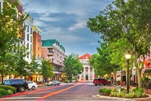 Images Dated 24th July 2017: Gainesville, Florida, USA downtown cityscape at twilight