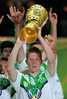 German Cup Final at Olympic-Stadium Berlin, Bor. Dortmund vs VfL Wolfsburg, Kevin de Bruyne with the cup