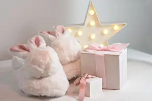 Slumber Prints: Girly slumber party accessories