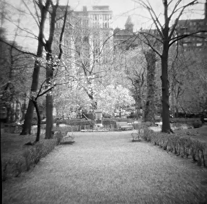 Benches Prints: Gramercy Park, New York City, USA