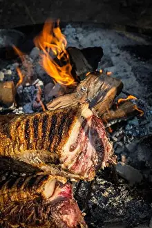 Flames Prints: GREAT BRITAIN / England / Hertfordshire / pork roast with crackling on fire wood