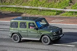 Being Driven Prints: Green Magna Steyr Mercedes Benz G-Class (461/463); UK vehicular traffic