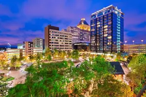 Greensboro, North Carolina, USA downtown city skyline at night