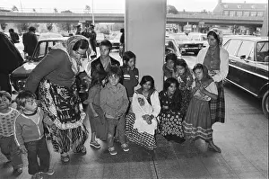 Travelers Prints: Group of gypsies from Almere (no)