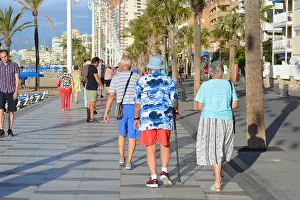 Seniors Prints: Group of seniors seen from behind