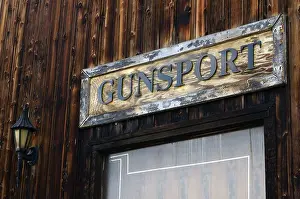 Merchant Prints: Gunsport gun store, Boulder, CO
