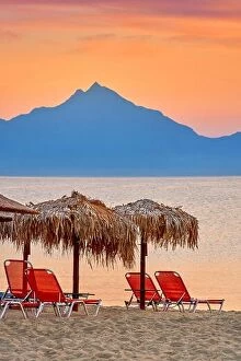 Images Dated 3rd September 2017: Halkidiki (or Chalkidiki) Beach, Mount Athos in the background, Greece