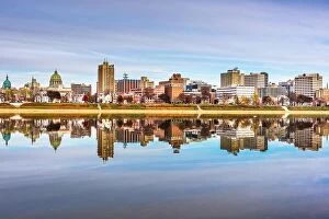 Images Dated 23rd November 2016: Harrisburg, Pennsylvania, USA downtown city skyline on the Susquehanna River