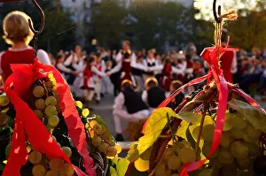 Educate Prints: Harvest Festival with children