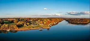 Pano Prints: High resolution aerial view panorama of lakefront homes