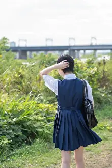 Worry Prints: High school girls, back view