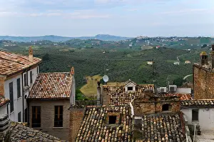 The hill town of Loreto Aprutino, Abruzzo region, Italy
