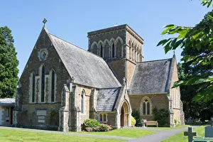 Inglaterra Prints: Holy Trinity Church Lyne & Longcross, Lyne lane, Lyne, Surrey, England, United Kingdom
