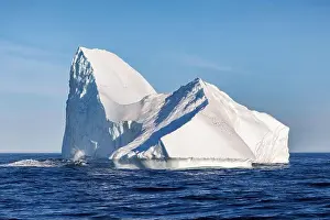 Sculptural Prints: Huge sculptural iceberg in Liverpool Land