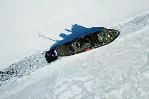 Breaking Prints: a Ice enpalled naldo, ice breaking ship