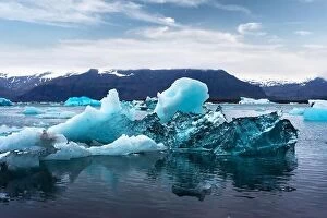 Images Dated 14th June 2016: Icebergs in Jokulsarlon glacial lagoon. Vatnajokull National Park, southeast Iceland, Europe