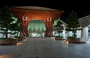 Japanese Design Prints: The iconic wooden structure of the Tsuzumi-mon (Drum Gate)
