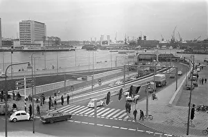 Major Prints: IJ tunnel, entrance Zuidzijde Date: 31 October 1968 Location: Amsterdam